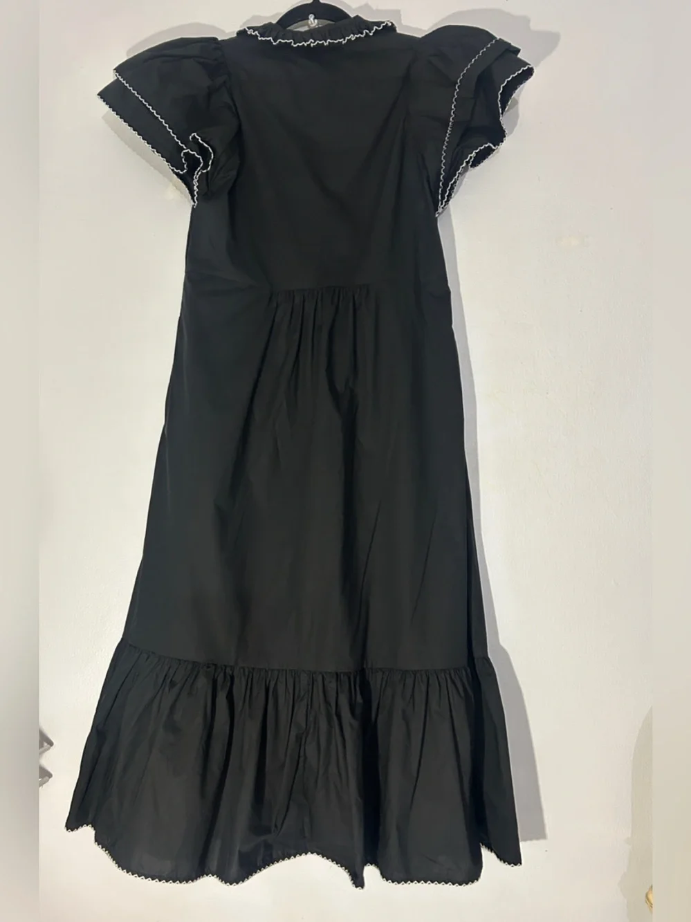 Tuckernuck Black Alice  Midi Dress with Contrast Piping size medium - Picture 5 of 9